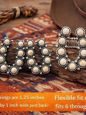 Paparazzi Horseshoe Earrings & Stretch Ring Set Cream Silver Tone